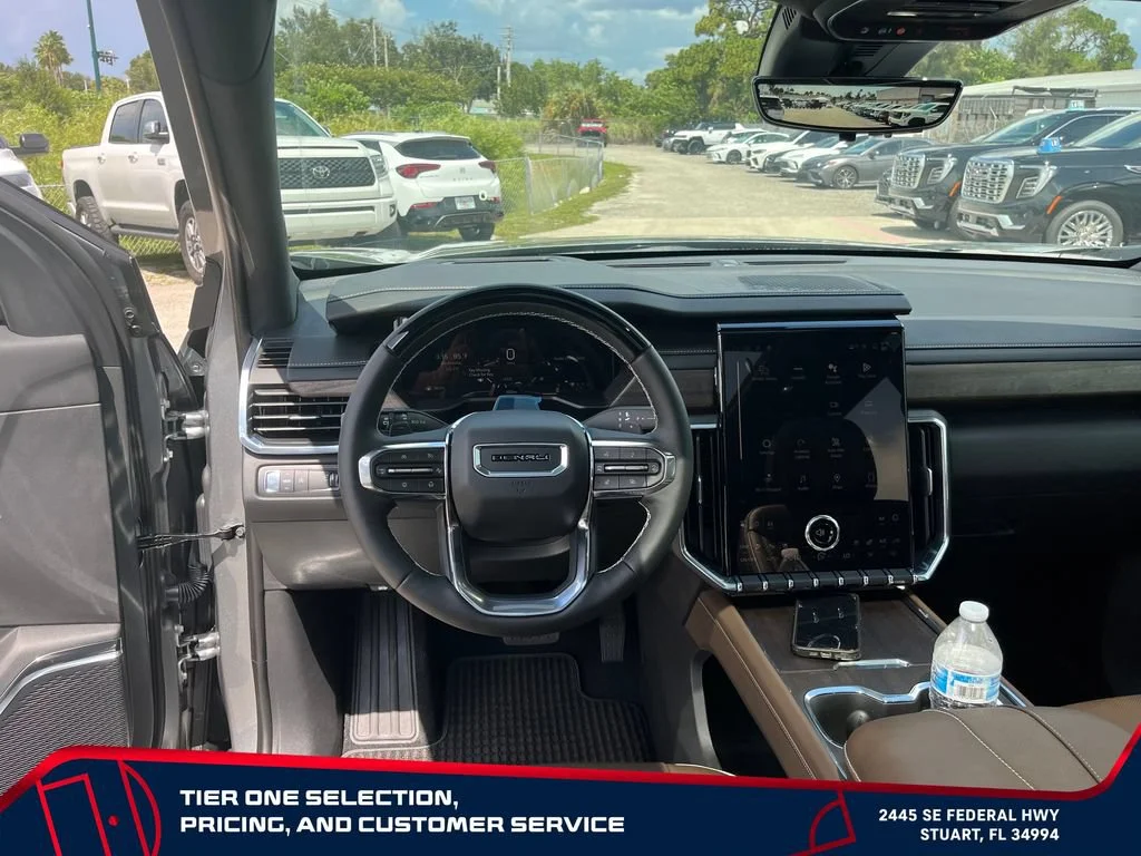 2026 GMC Acadia Denali Ultimate - Photo 32