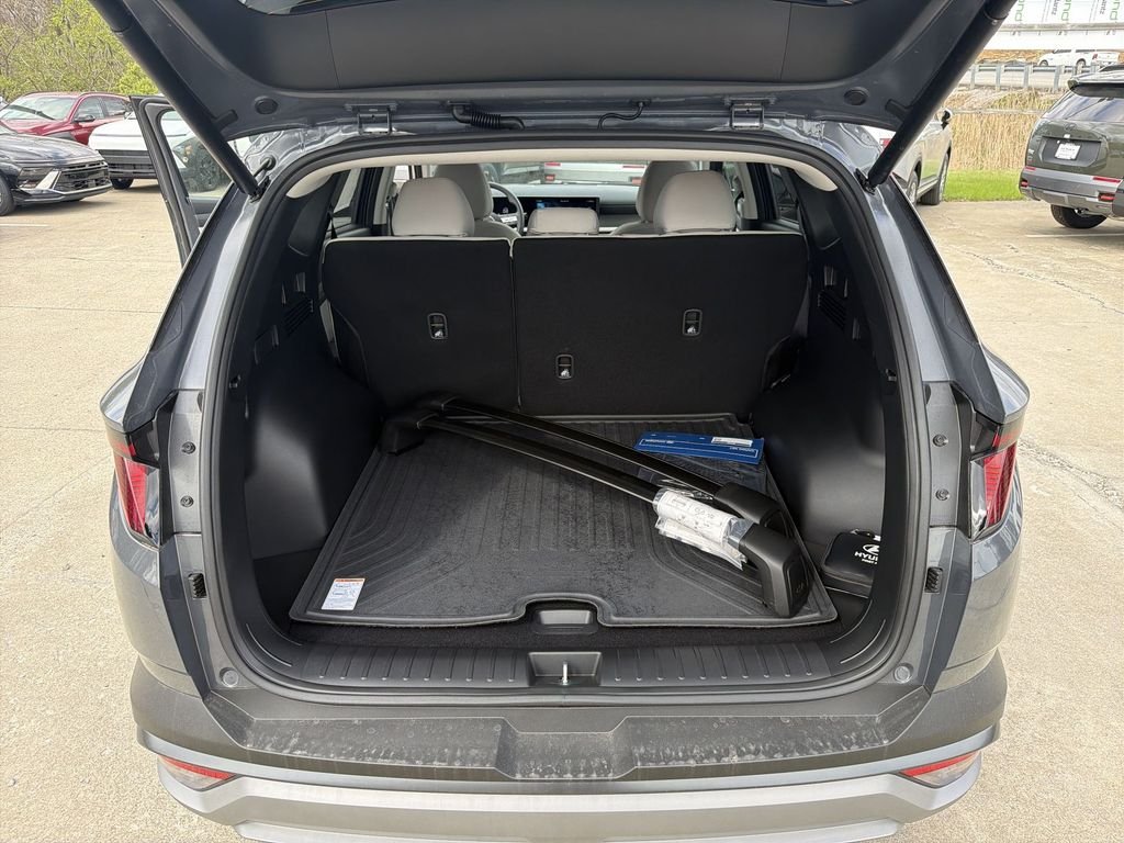 New 2026 Gray Hyundai SEL AWD image 19