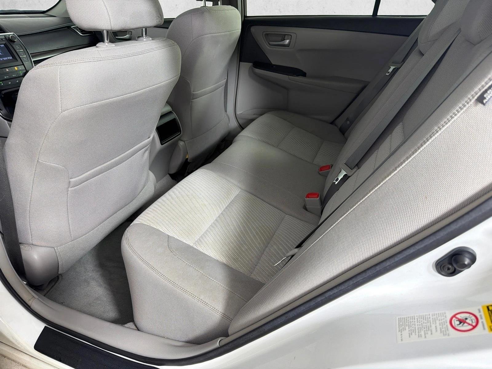 Used 2017 Super White [White] Toyota LE image 20