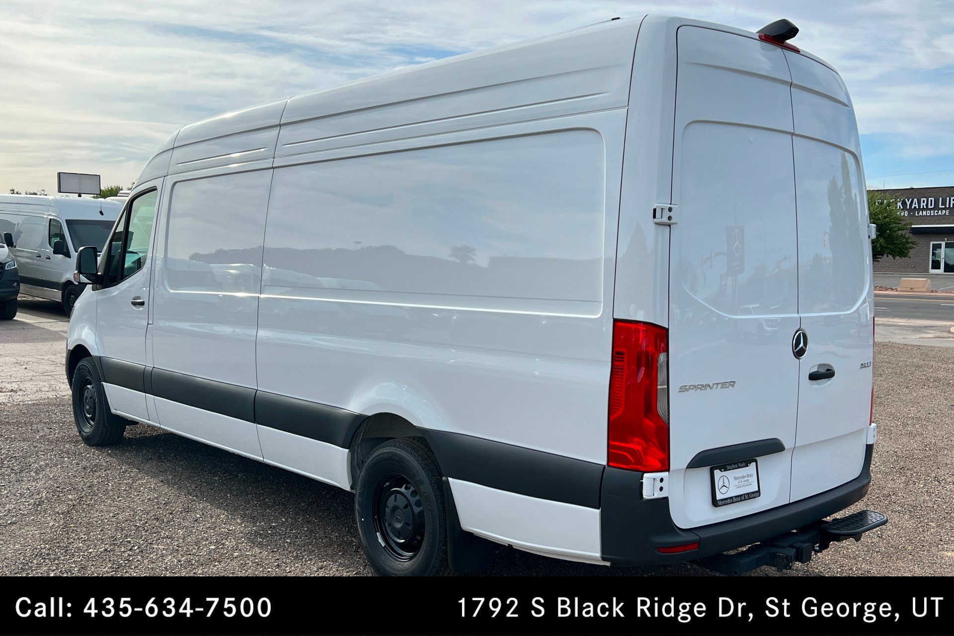 Used 2026 Arctic White Mercedes-Benz  image 3