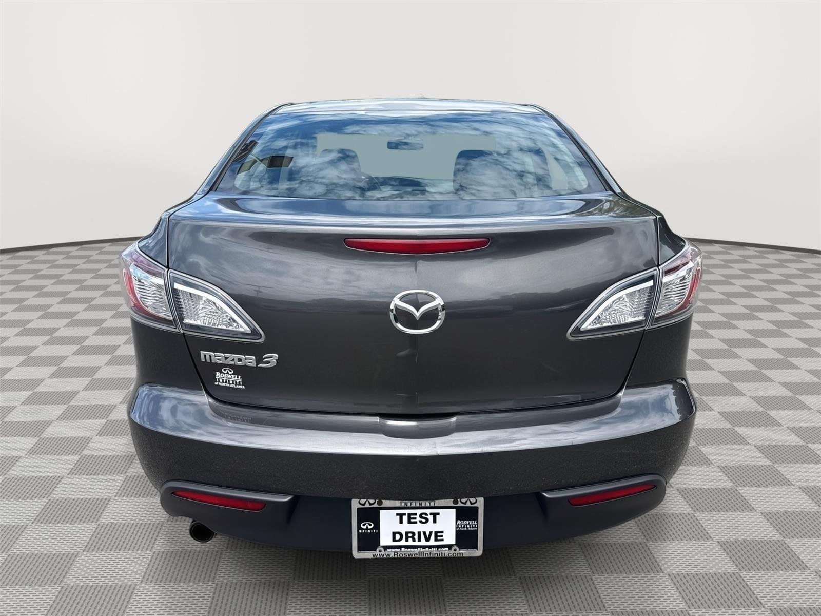 Used 2010 Graphite Mica Mazda i Touring image 7