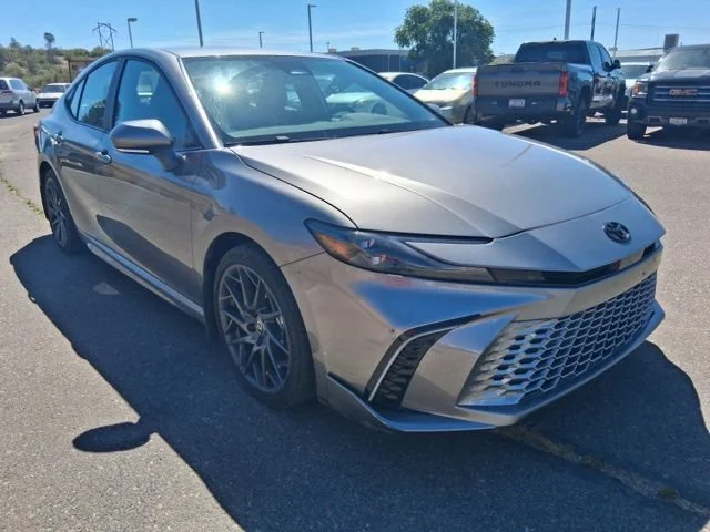 Used 2025 Heavy Metal Toyota XSE image 17