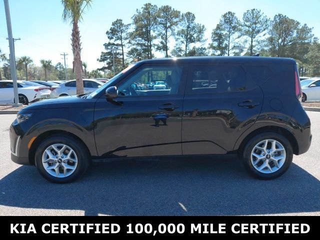 Used 2025 Black Kia LX image 7