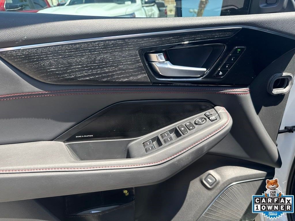 Used 2025 White Acura Type S Advance Package image 19