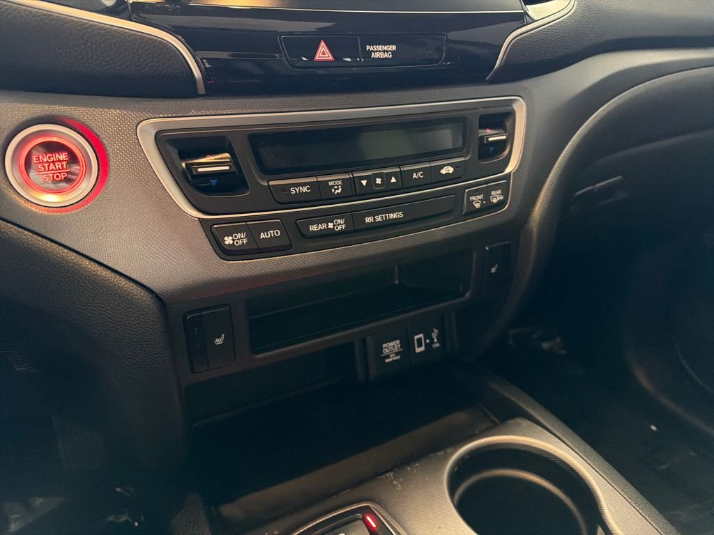 Used 2023 Modern Steel Metallic Honda RTL image 21