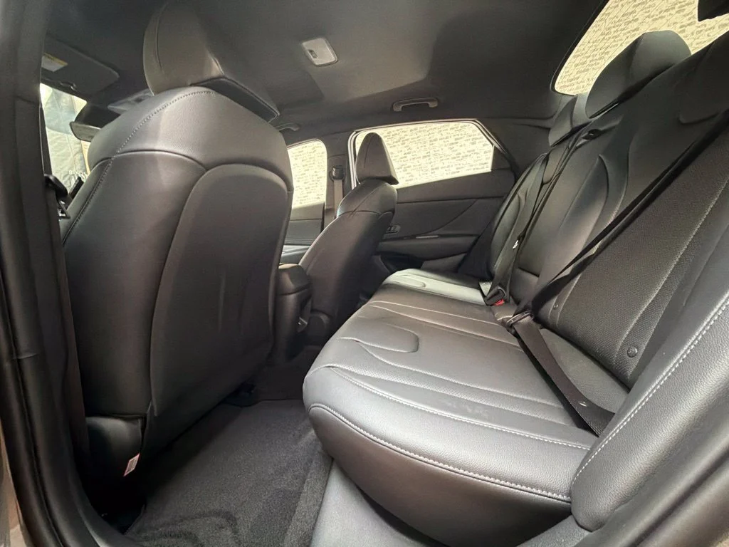 New 2026 Amazon Gray Hyundai SEL Sport image 13