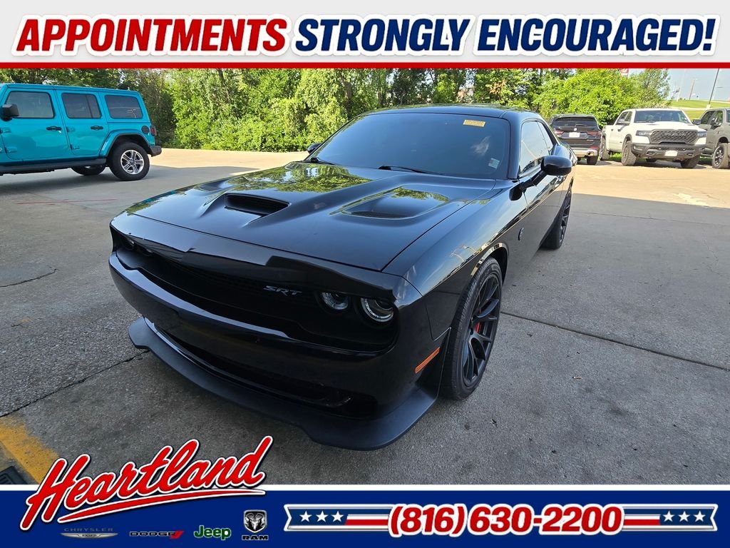 2015 Dodge Challenger SRT Hellcat's photo