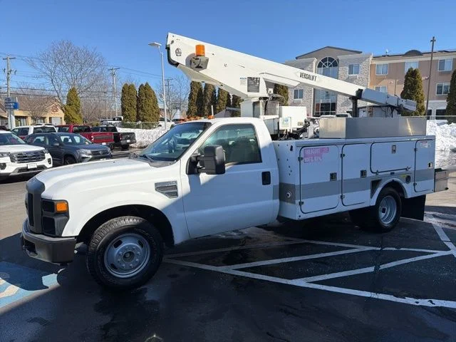 Used 2008 White Ford  image 4