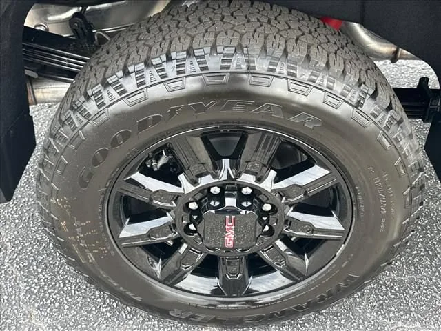 2026 GMC Sierra 2500HD AT4 - Photo 16