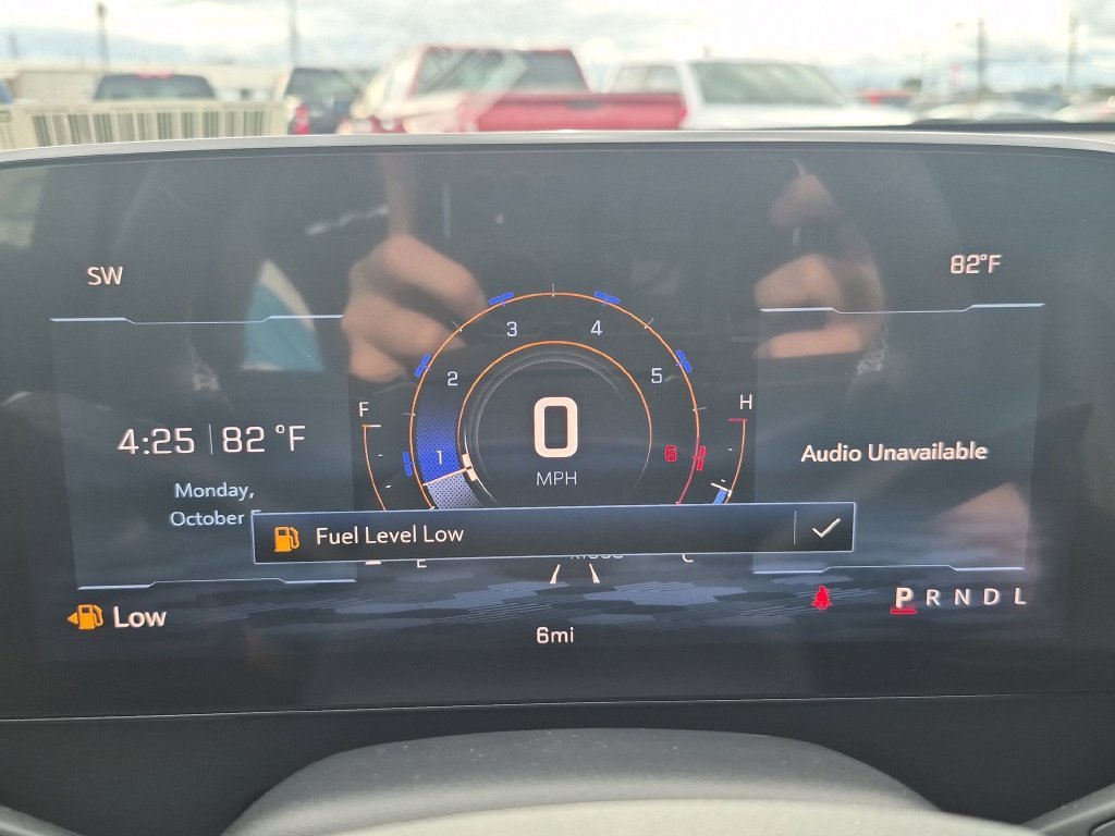 New 2027 Mosaic Black Metallic Chevrolet LT image 20