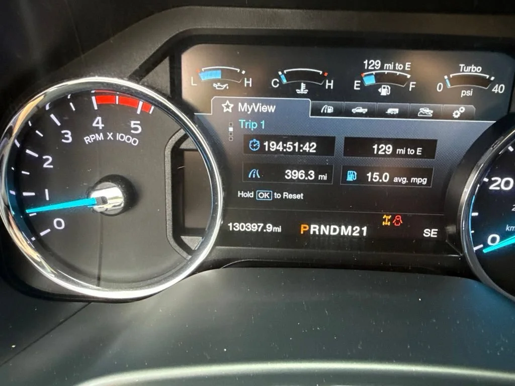Used 2018  Ford XL image 28
