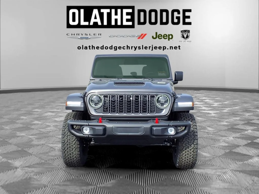 New 2026 Granite Crystal Metallic Clear-Coat Exterior Paint Jeep Rubicon X image 32