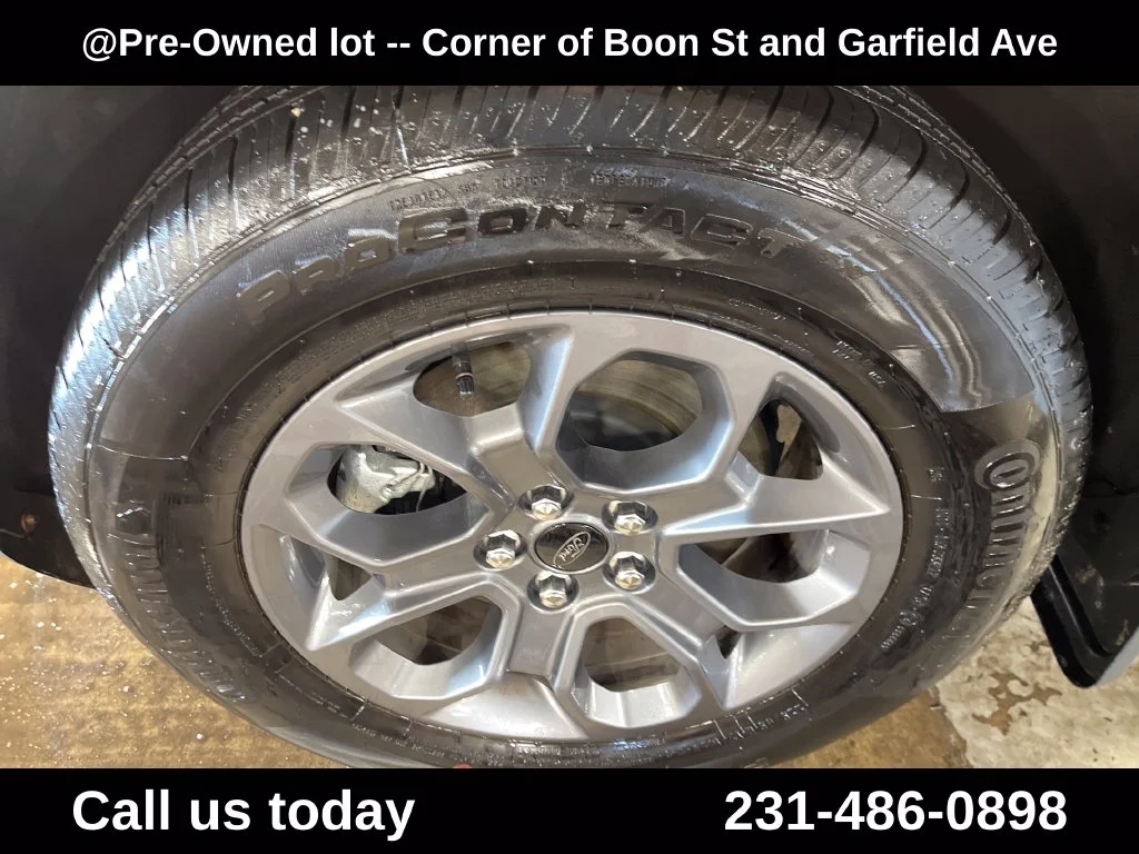 Used 2025 White Ford XLT image 11