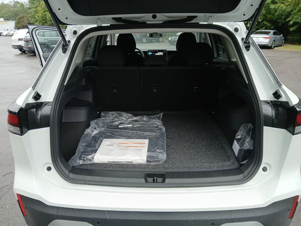 2025 Volkswagen Tiguan S - Photo 21