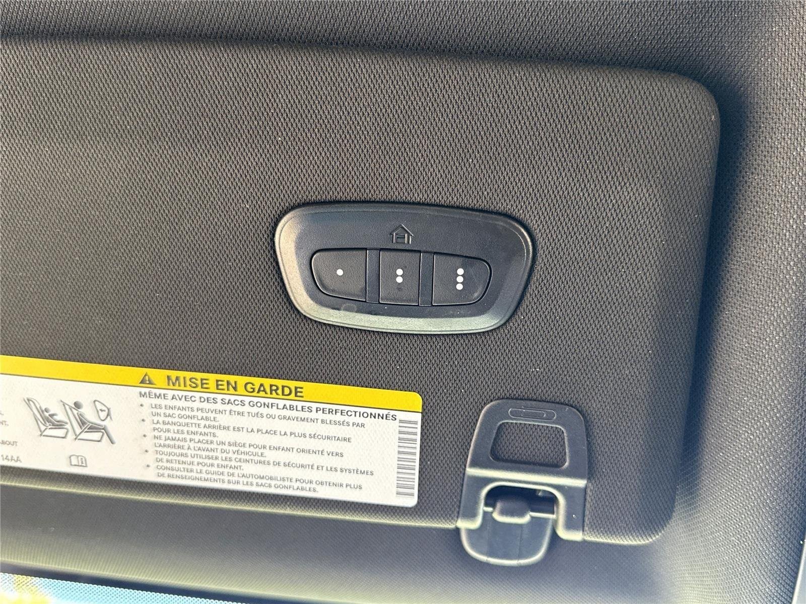 Used 2024 Bright White Clearcoat Jeep Limited image 18