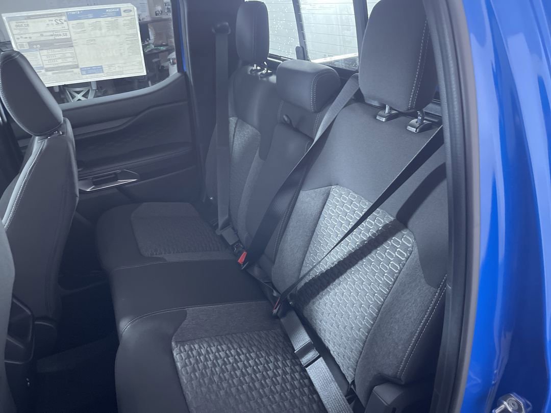 New 2025 Velocity Blue Metallic Ford XLT image 23