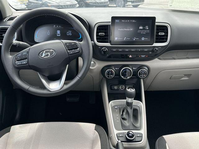 New 2026 White Hyundai SEL image 10