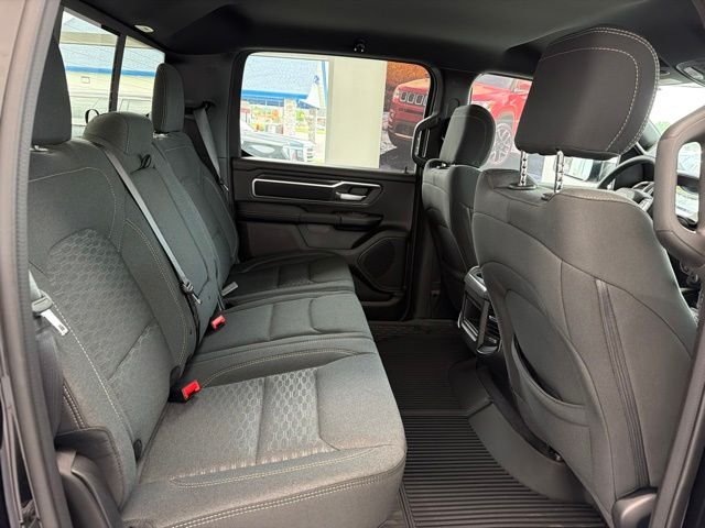 New 2026 Diamond Black Crystal Pearl-Coat Exterior Paint RAM Big Horn/Lone Star image 8
