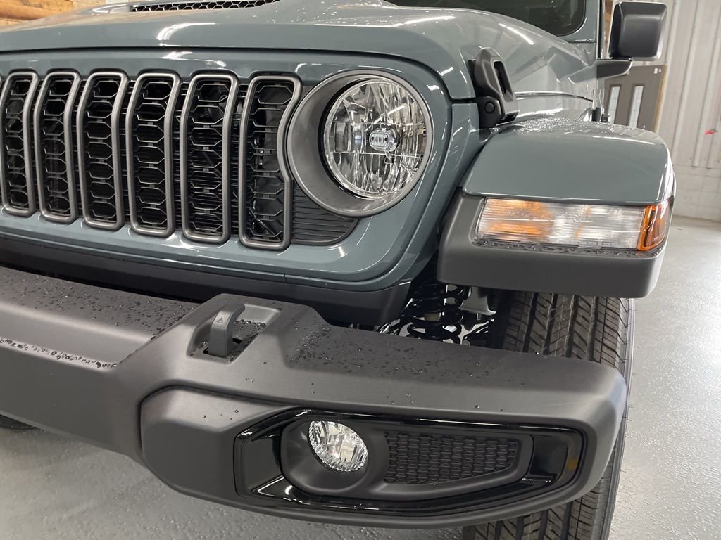 2026 Jeep Gladiator Sport S - Photo 10