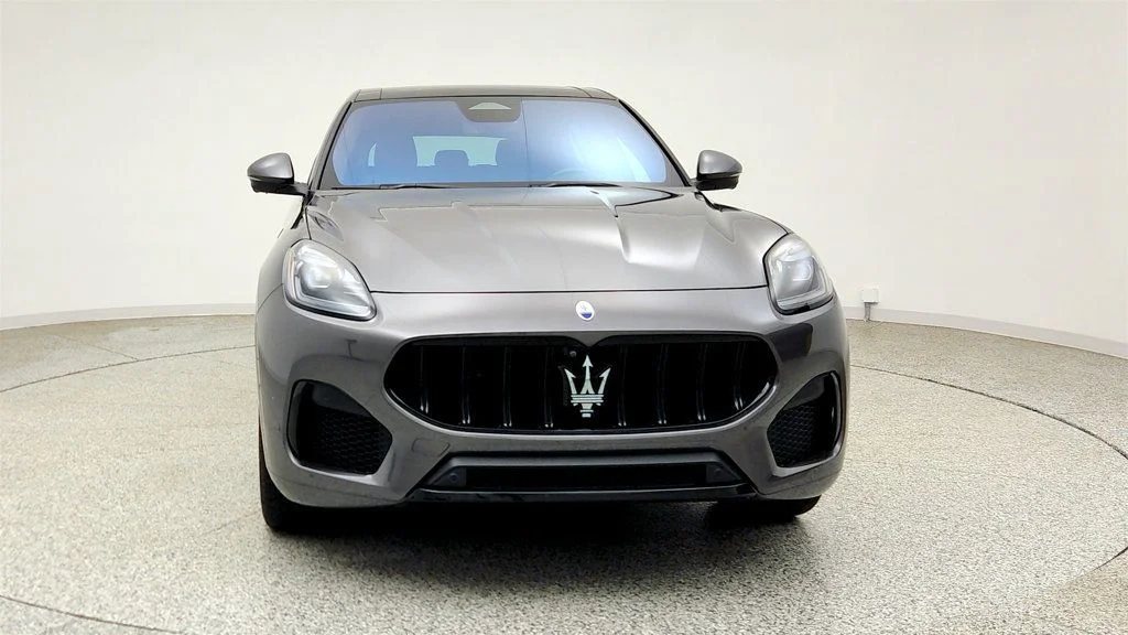 Used 2023 Grigio Lava Metallic Maserati Modena AWD image 2