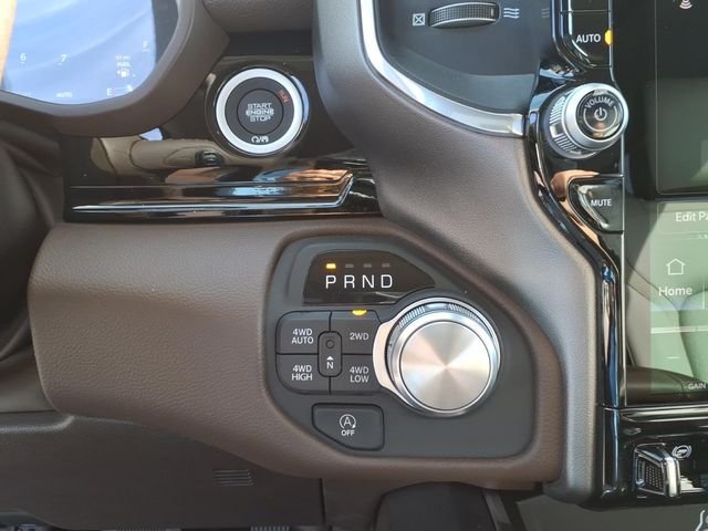 New 2026 Serrano-Green Metallic Exterior Paint RAM Laramie image 21