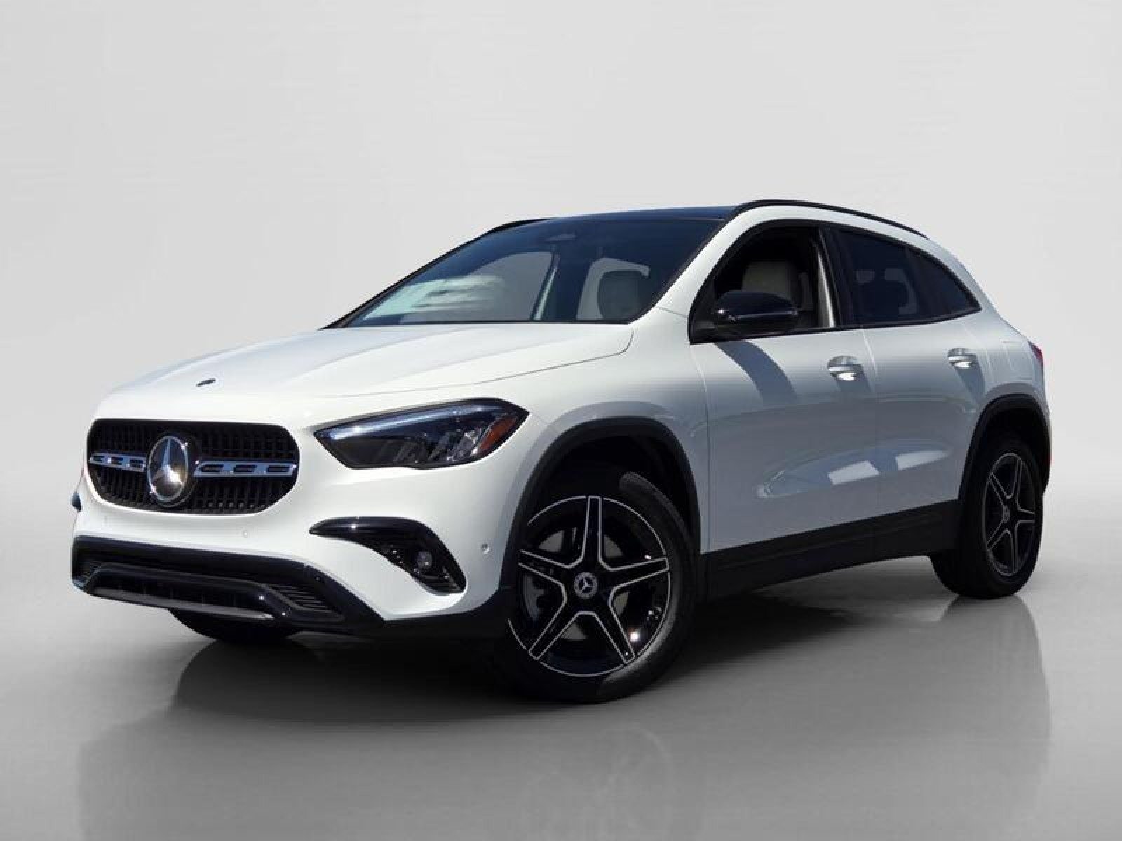 2026 Mercedes-Benz GLA GLA 250's photo