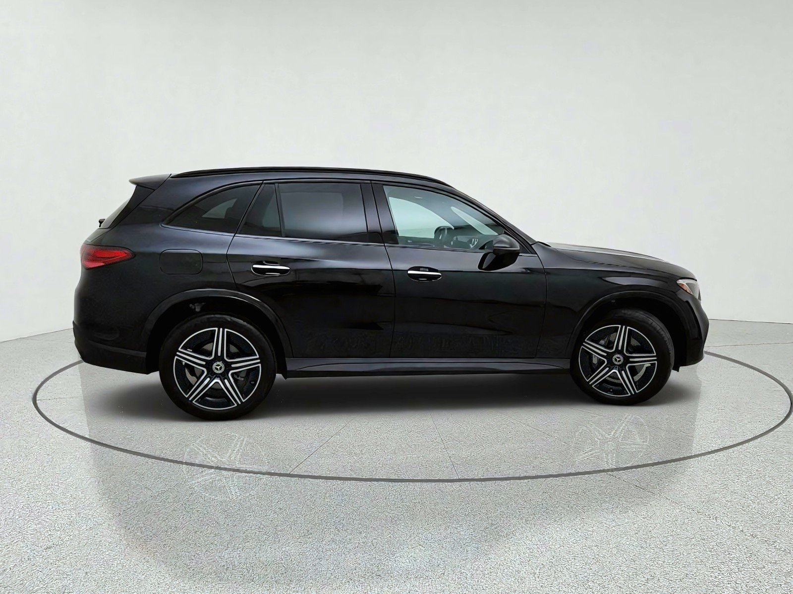 Certified Used 2026 Black Mercedes-Benz GLC 300 image 7
