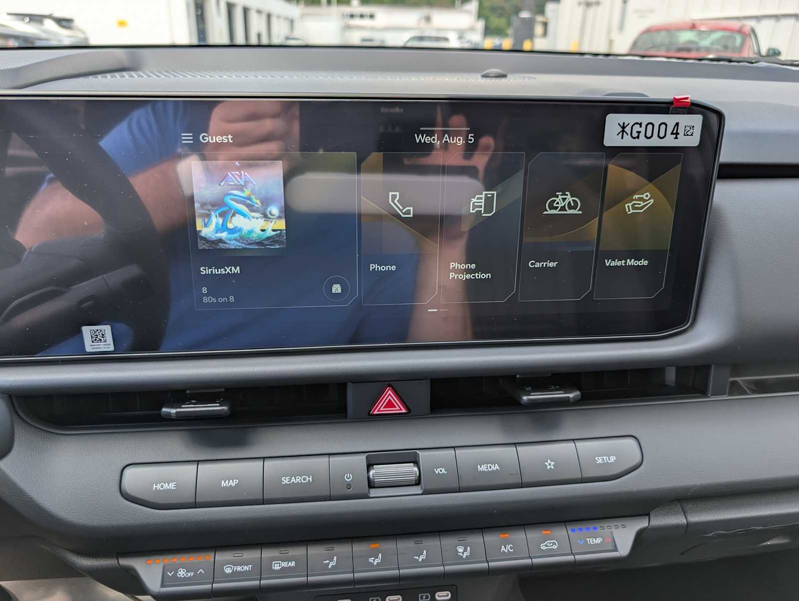 New 2027 Pale Gray Kia X-Line S image 18