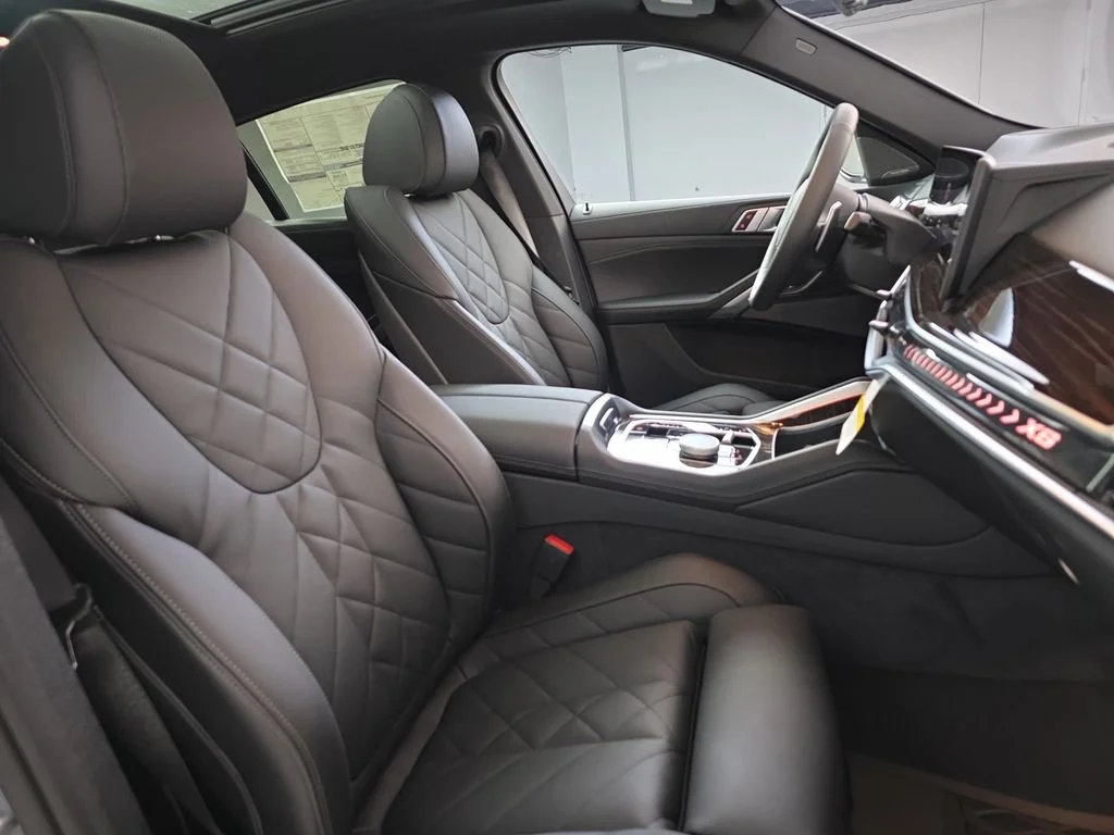 Used 2026 Brooklyn Grey Metallic BMW xDrive40i image 10
