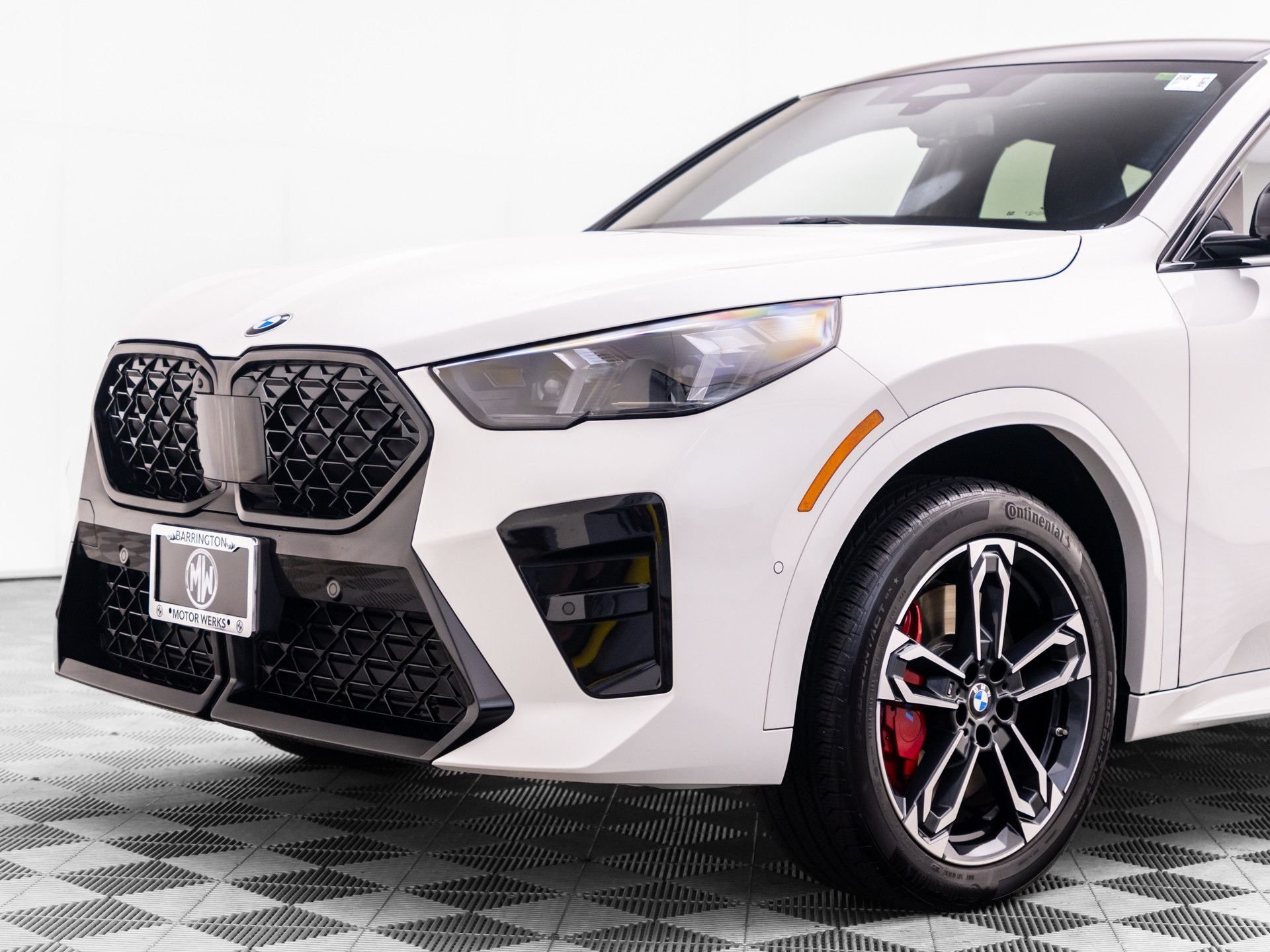 Certified Used 2026 Alpine White BMW xDrive28i image 38