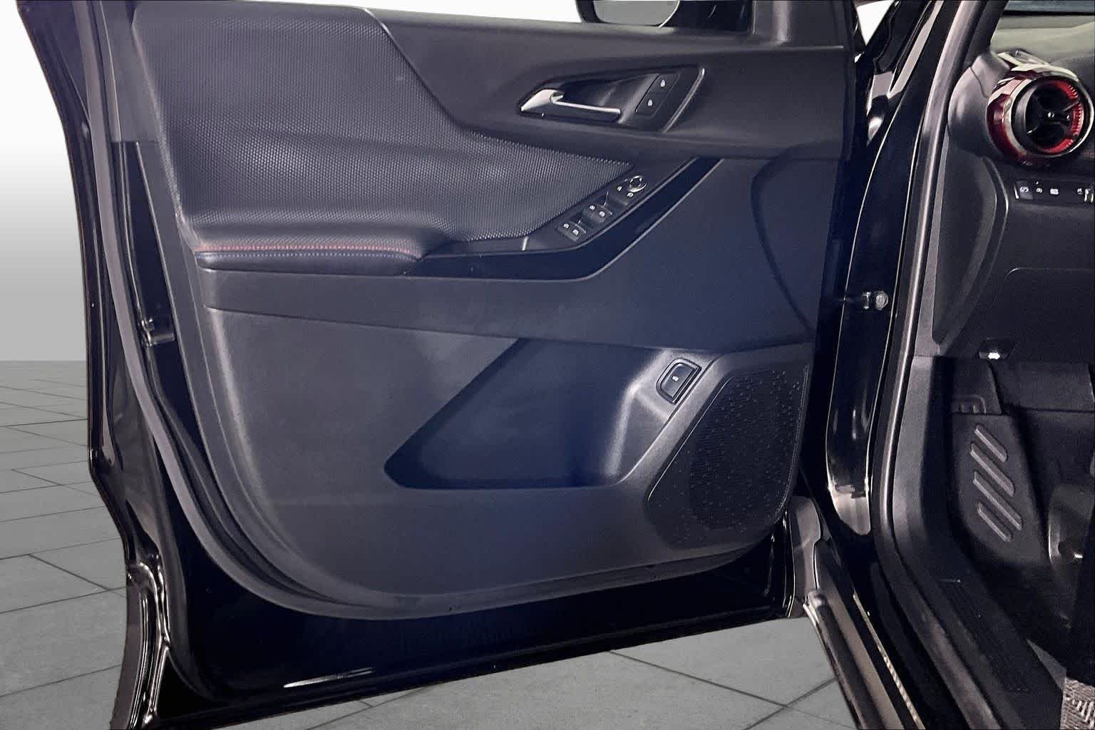 Used 2026 Mosaic Black Metallic Chevrolet FWD RS image 20