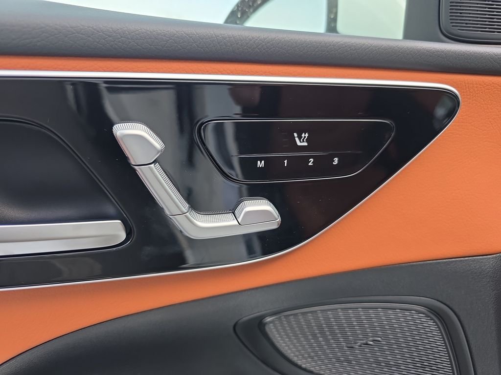 New 2026 Polar White Mercedes-Benz C 300 image 13