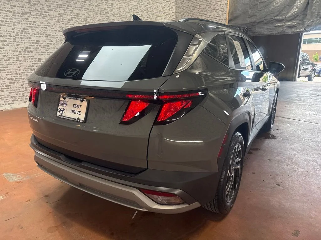 Used 2026 Hampton Gray Hyundai SEL image 6