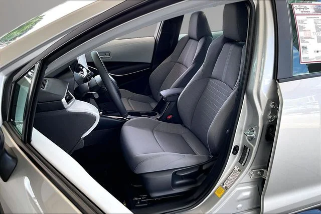 Used 2025 Silver Toyota SE image 18