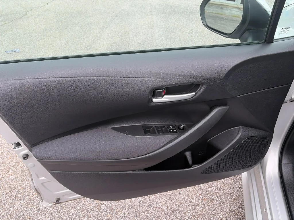 Used 2021 Silver Toyota LE image 12