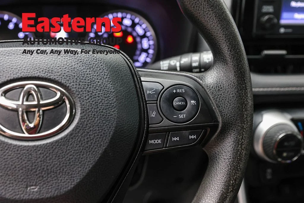 Used 2021 Black Toyota XLE image 15