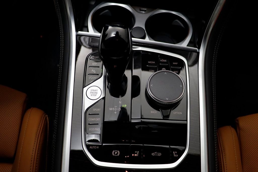 2026 BMW 8 Series 840i - Photo 12