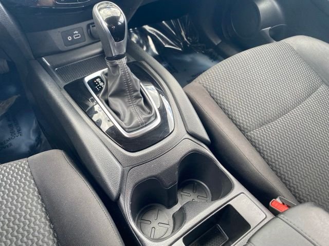 Used 2019 Magnetic Black Pearl Nissan S image 48