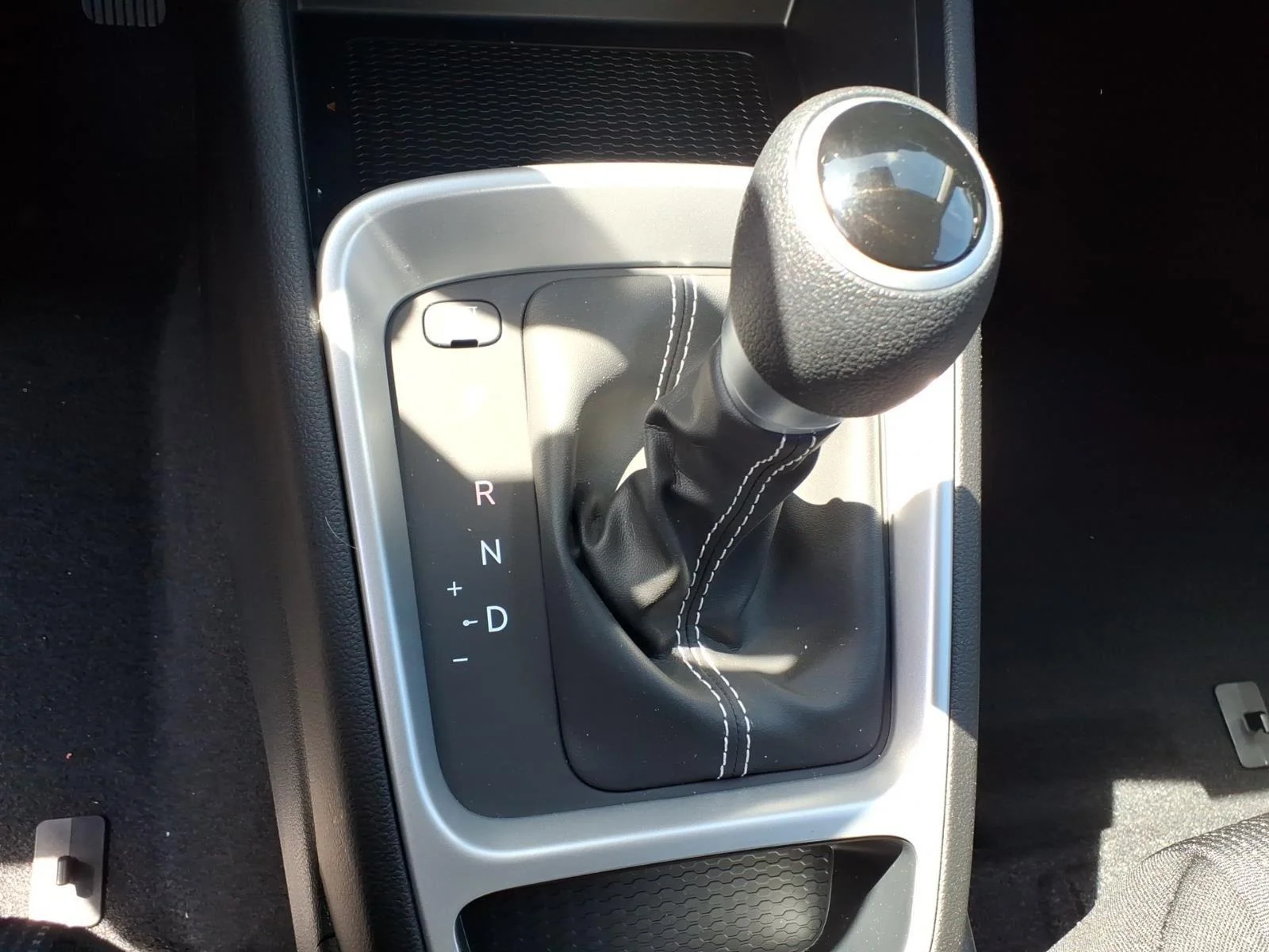 New 2026 Ecotronic Gray Hyundai SE image 28