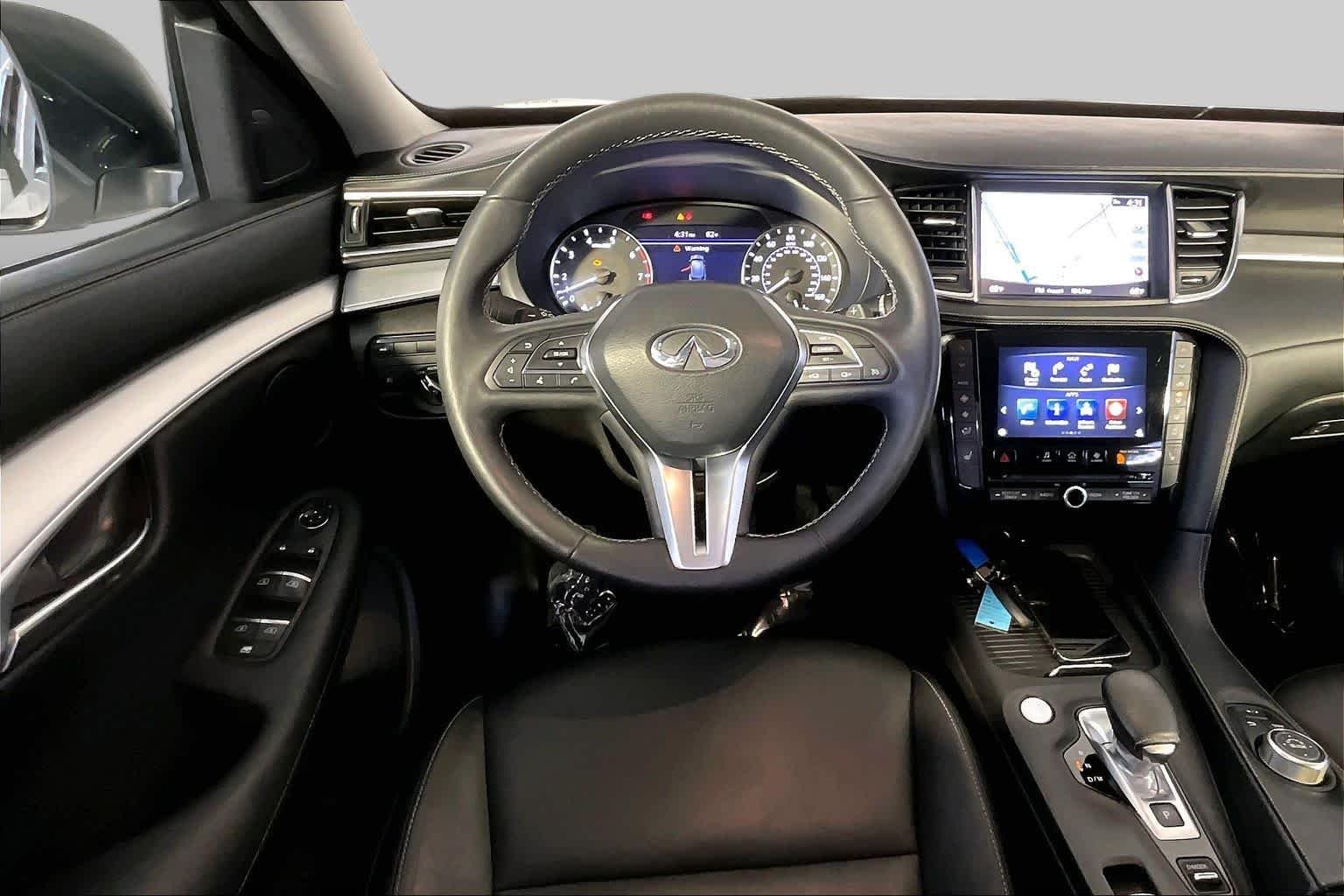 Pre-Owned 2019 INFINITI QX50 LUXE