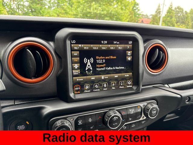 Used 2023 Red Jeep Mojave image 18