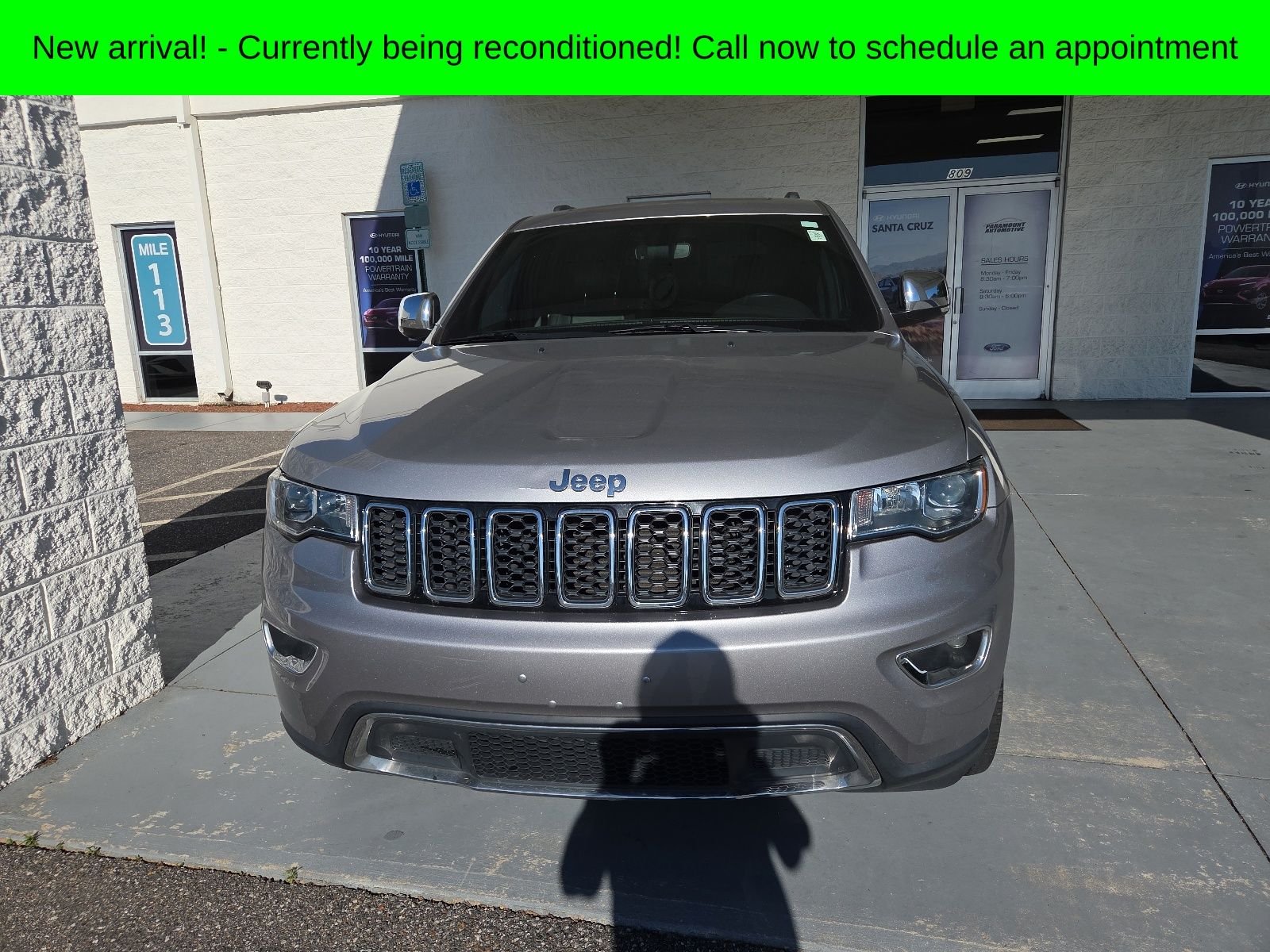 Used 2018 Billet Silver Metallic Clearcoat Jeep Limited image 1