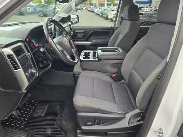 Used 2018 White Chevrolet LT image 11