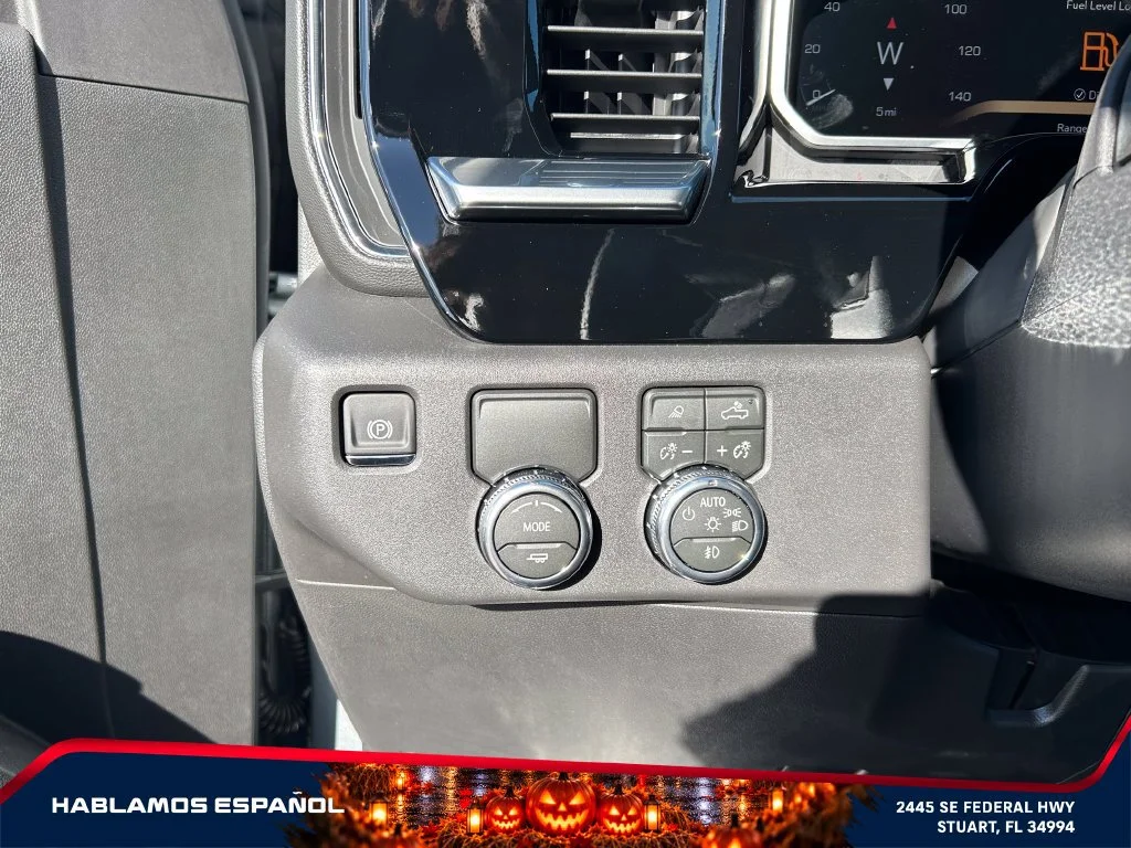 New 2026 Sterling Metallic GMC Elevation image 24