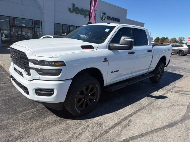 New 2027 Bright White Clear-Coat Exterior Paint RAM Big Horn image 2