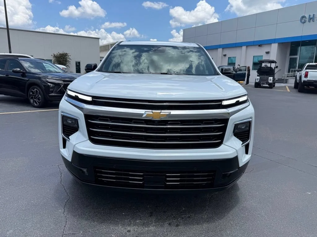 2026 Chevrolet Traverse High Country - Photo 3