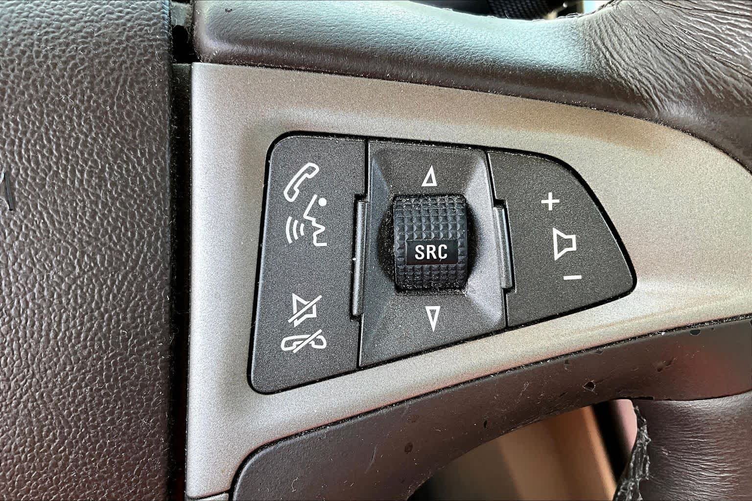 Used 2012 White Diamond Tricoat Buick Premium 3 image 20