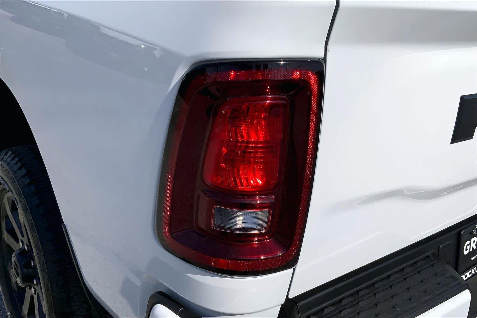 New 2026 Bright White Clear-Coat Exterior Paint RAM Black Express image 11