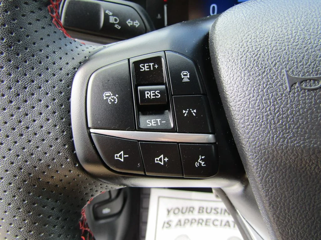 2023 Ford Escape ST-Line - Photo 23