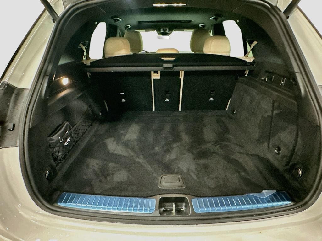 Used 2026  Mercedes-Benz GLE 580 image 27
